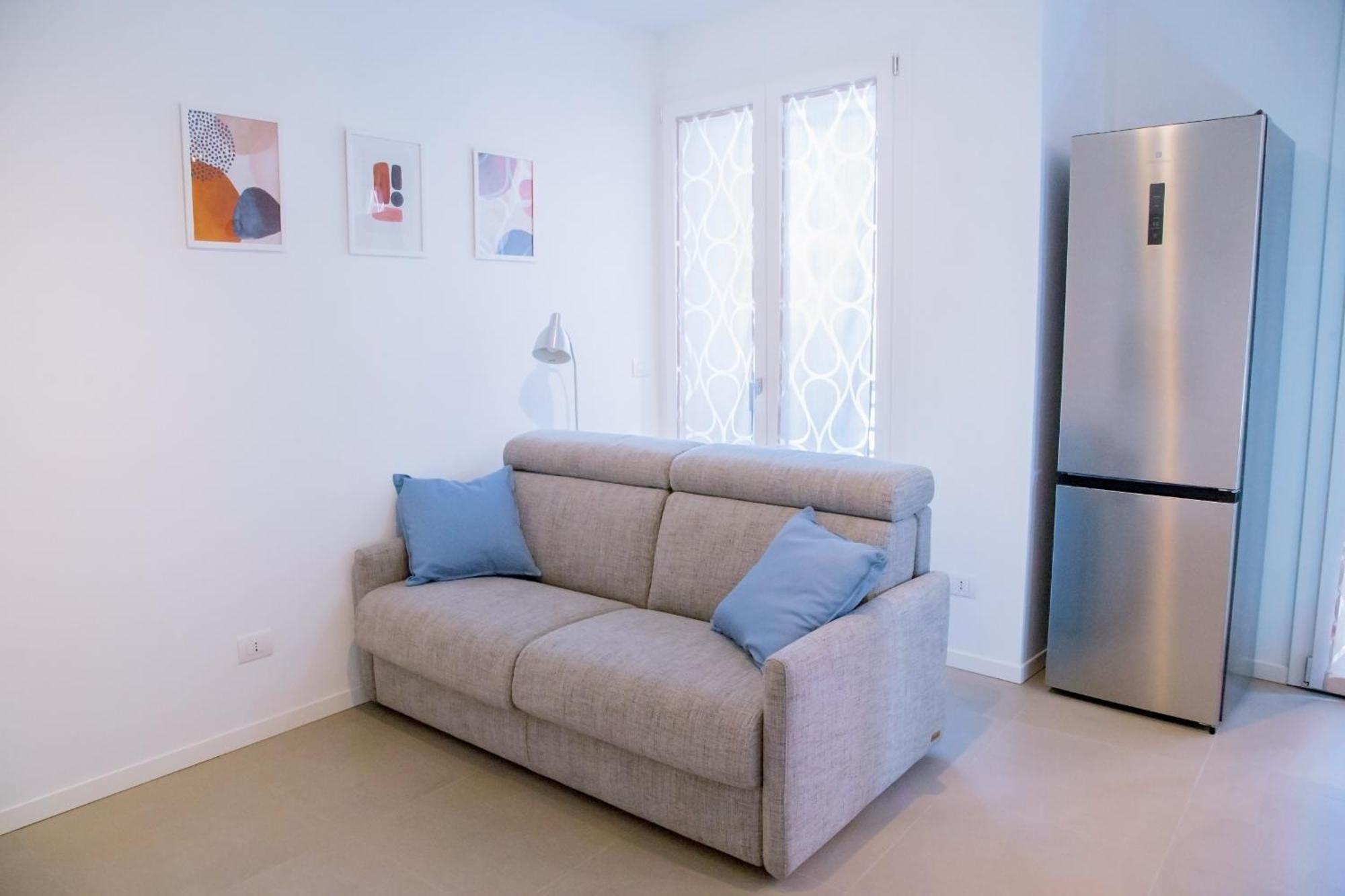 Suite Naviglio 26 Парма Екстериор снимка